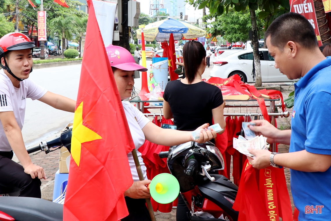 Tiếc thật nhiều, nhưng tin cũng thật nhiều!