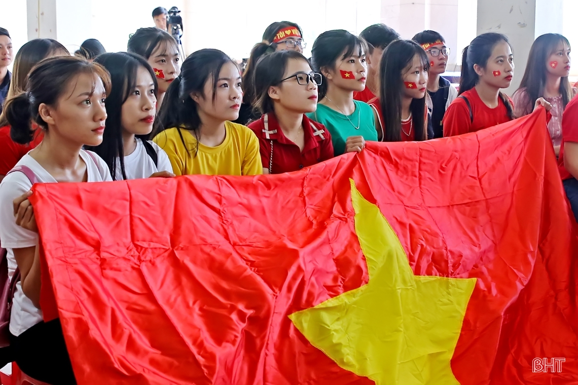 Tiếc thật nhiều, nhưng tin cũng thật nhiều!