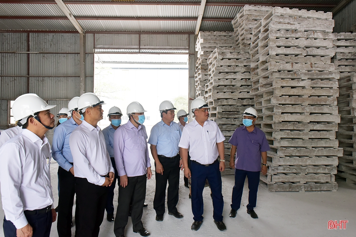 Lãnh đạo Hà Tĩnh thăm dự án thủy lợi Việt Nam đầu tư tại Lào