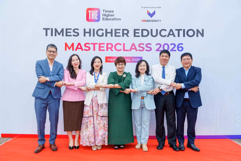 anh-3-gddt-to-chuc-xep-hang-times-higher-education-truong-dai-hoc-vinuni-va-cac-truong-dai-hoc-viet-nam-tai-hoi-thaotu-du-lieu-den-vi-the-nghien-c.jpg