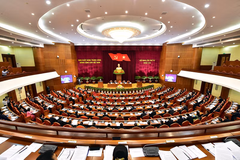 khai mac hoi nghi trung uong 4 khoa xii