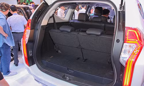 pajero sport the he moi gia tu 1 4 ty dong tai viet nam