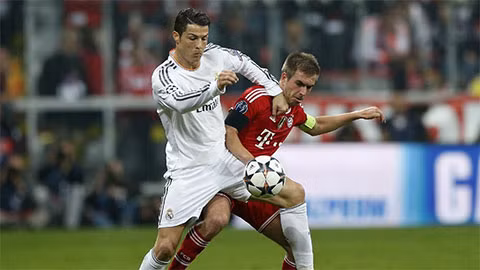 uefa muon chuyen lich thi dau champions league sang cuoi tuan