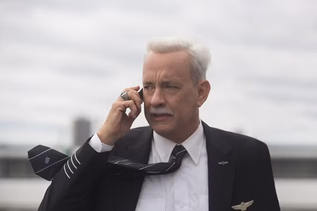 tai tu tom hanks giai cuu the gioi khi da o vao tuoi 60