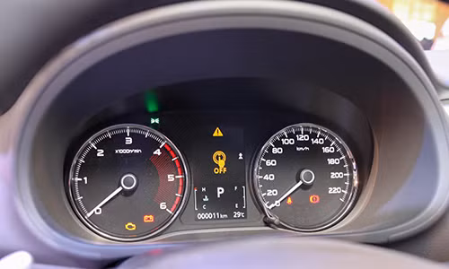 pajero sport the he moi gia tu 1 4 ty dong tai viet nam