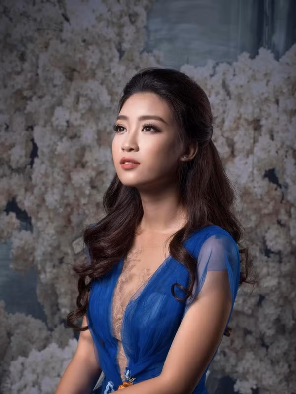 hoa hau do my linh cuon hut voi hinh anh yeu kieu