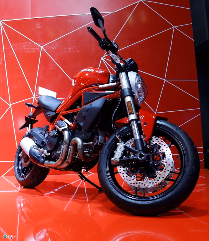 chi tiet ducati monster 797 gia 390 trieu moi ra mat tai viet nam
