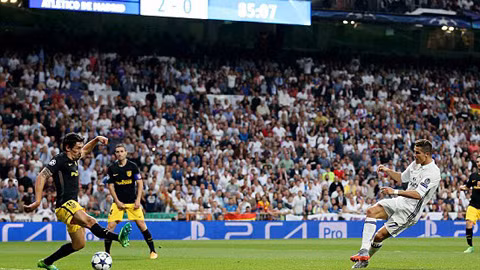 ronaldo lap hat trick real dat mot chan vao chung ket