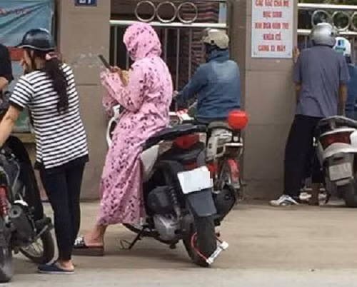 giao vien choang vang truoc bai van kho do cua hoc tro