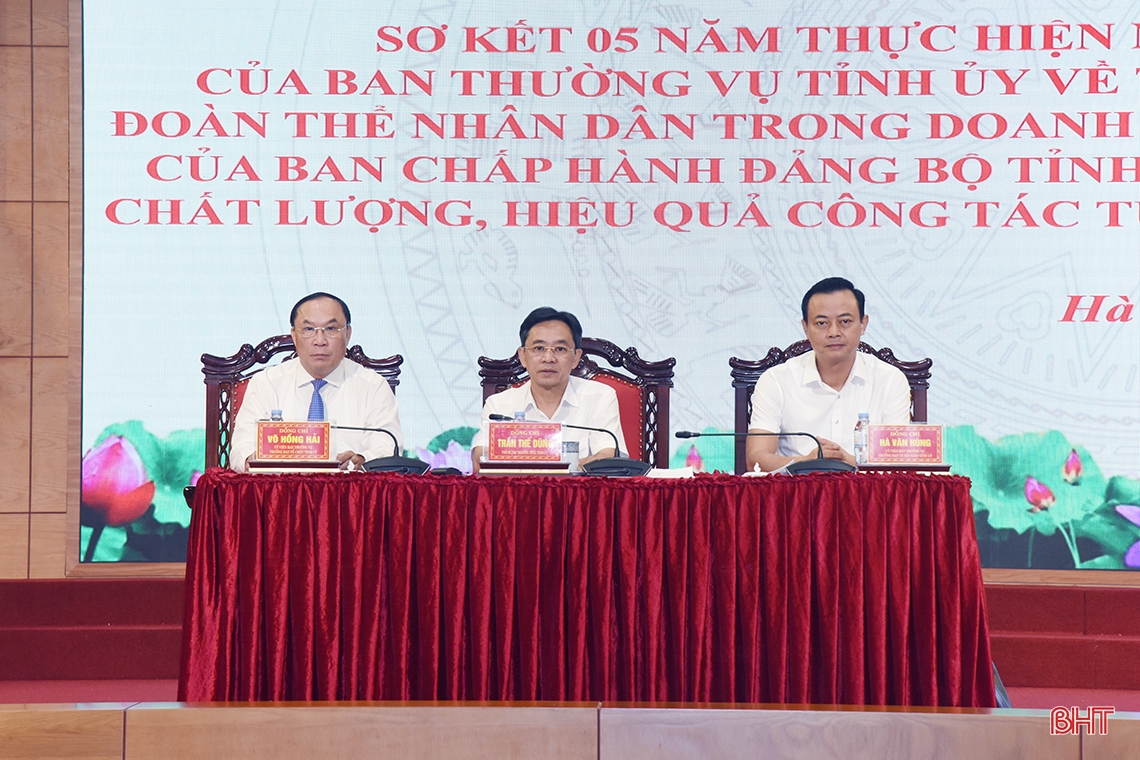 Tiếp tục quan tâm xây dựng tổ chức Đảng trong doanh nghiệp và đổi mới công tác tuyên giáo