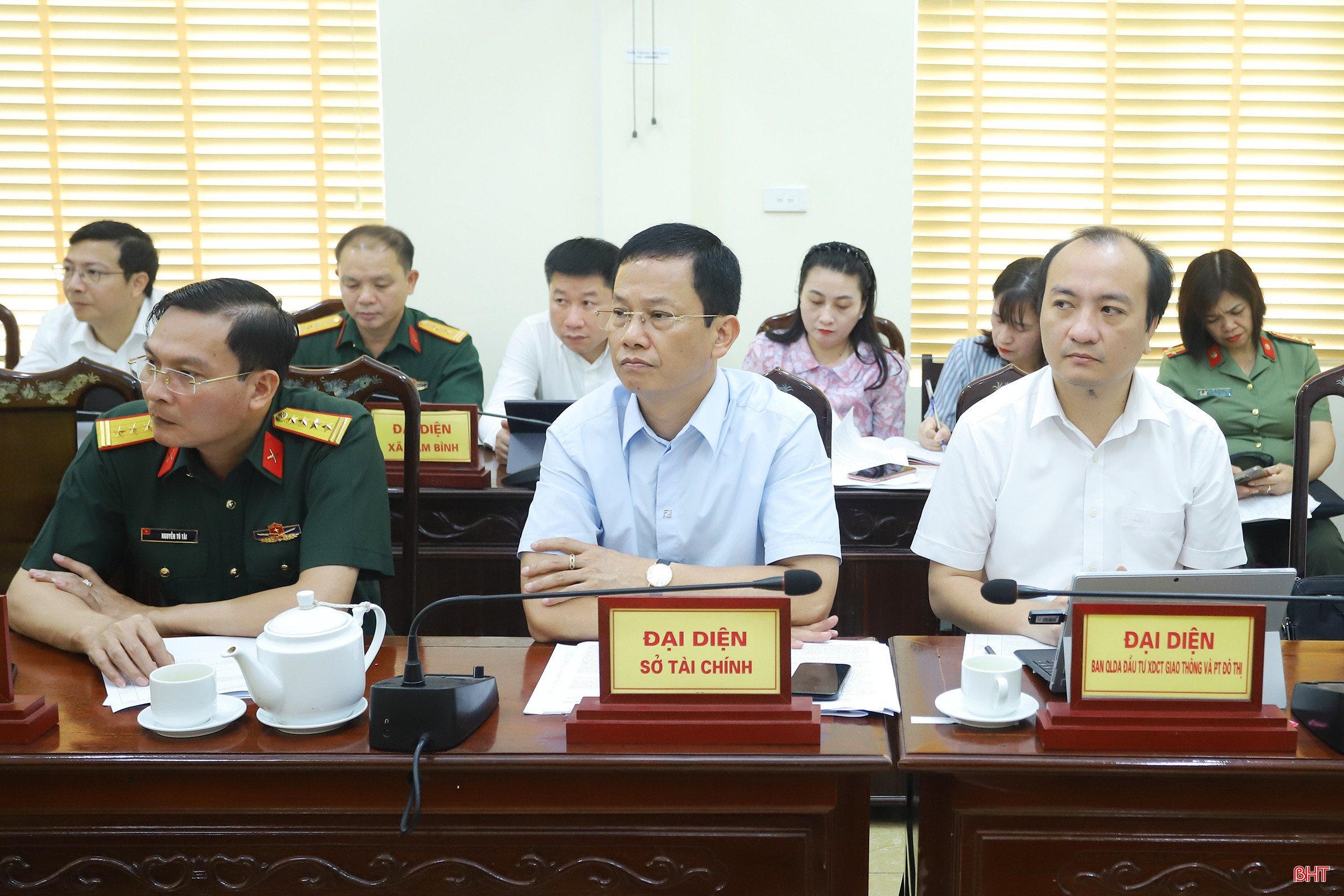 bqbht_br_bi-thu-tinh-uy-tiep-cong-dan-7a.jpg