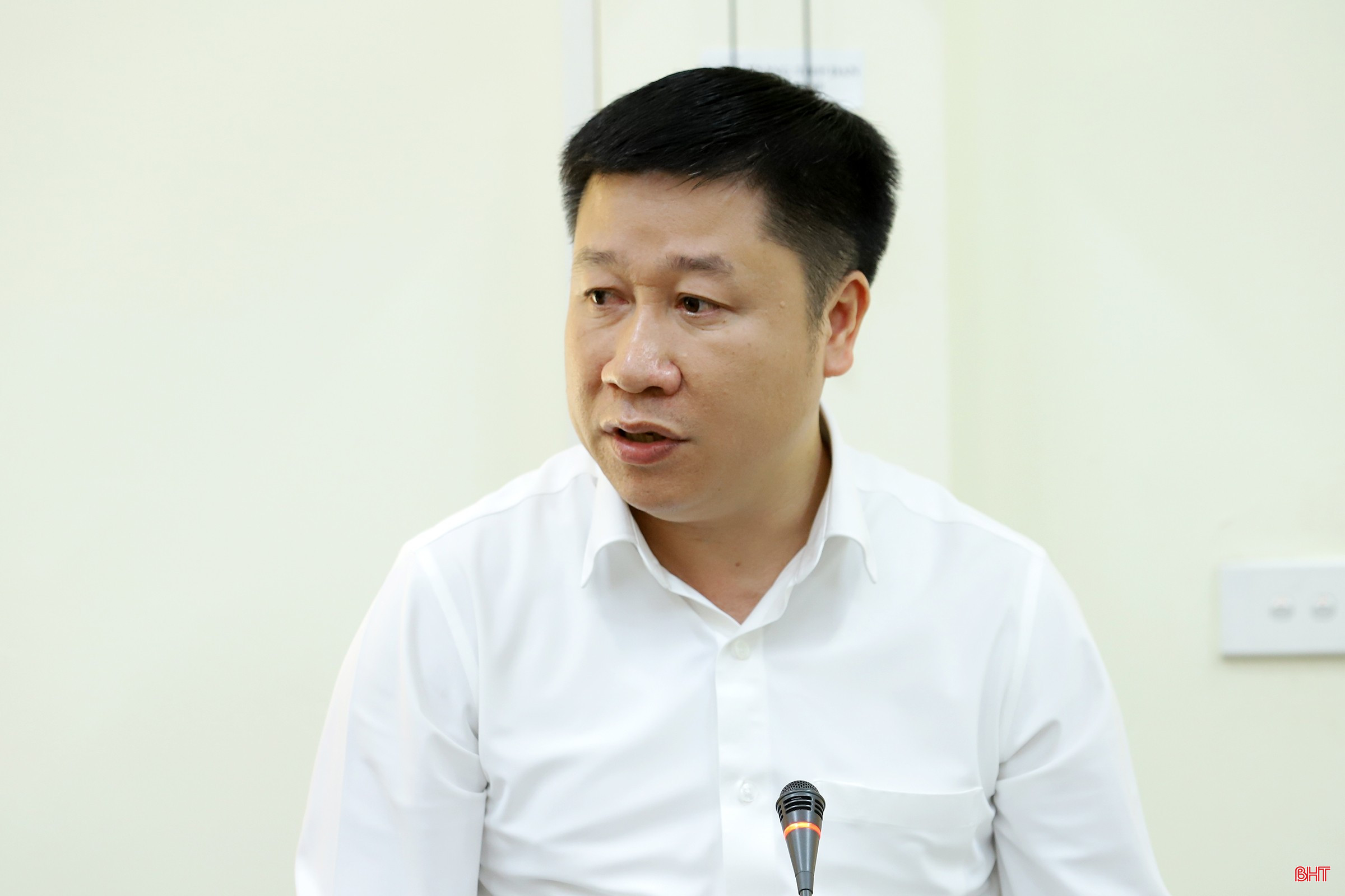 bqbht_br_bi-thu-tinh-uy-tiep-cong-dan-8a.jpg